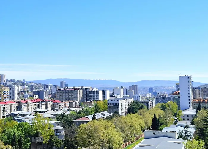 Cozy 1Br Apt Near Metro Station On Saburtalo.